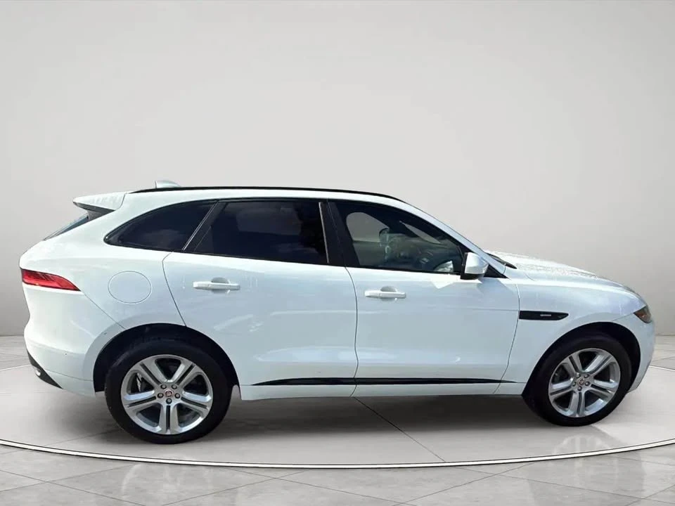 2017 Jaguar F-Pace - Image 3 of 14
