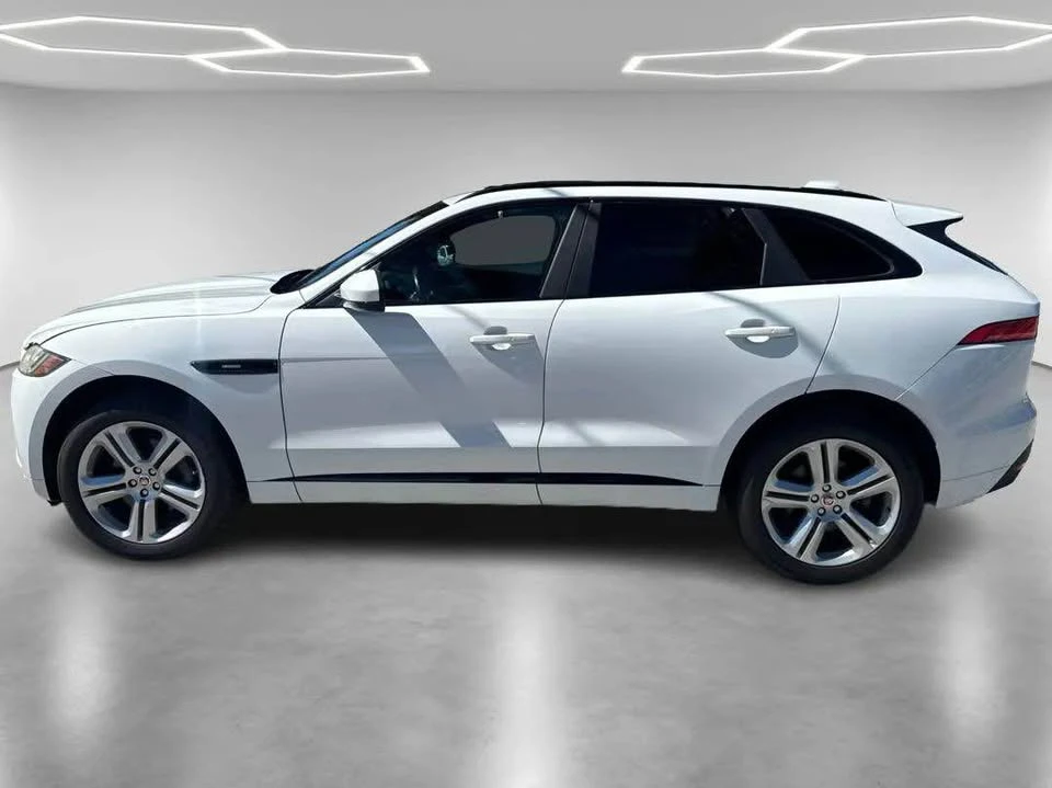 2017 Jaguar F-Pace - Image 6 of 15