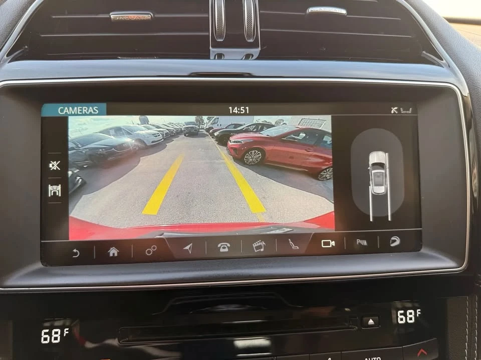 2017 Jaguar F-Pace - Image 13 of 20