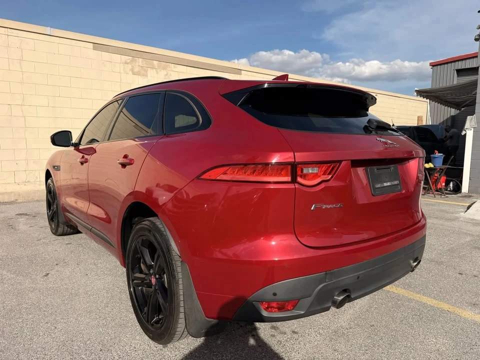 2017 Jaguar F-Pace - Image 5 of 20