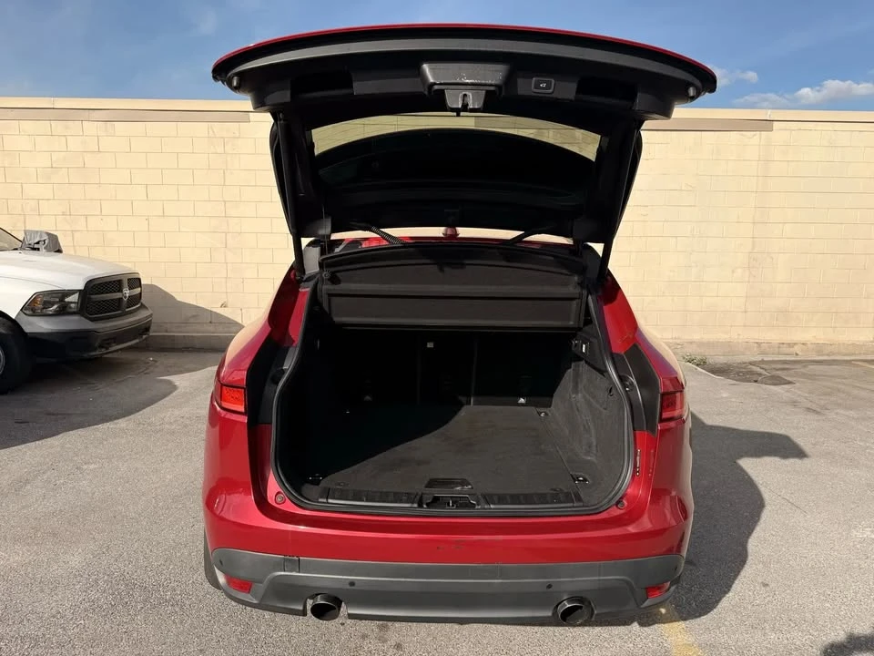 2017 Jaguar F-Pace - Image 7 of 20