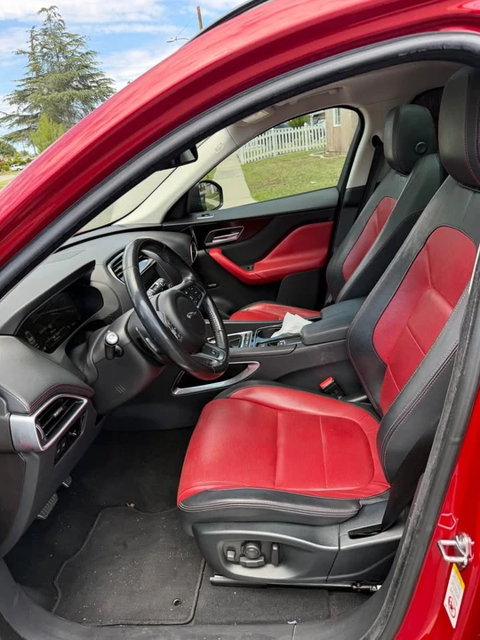 2017 Jaguar F-Pace - Image 5 of 11