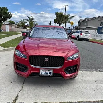2017 Jaguar F-PACE 35t R-Sport SUV 4D