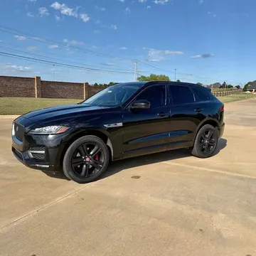 2017 Jaguar F-PACE 35t R-Sport