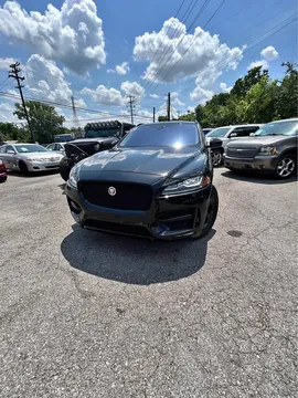 2017 Jaguar F-PACE 35t R-Sport SUV 4D