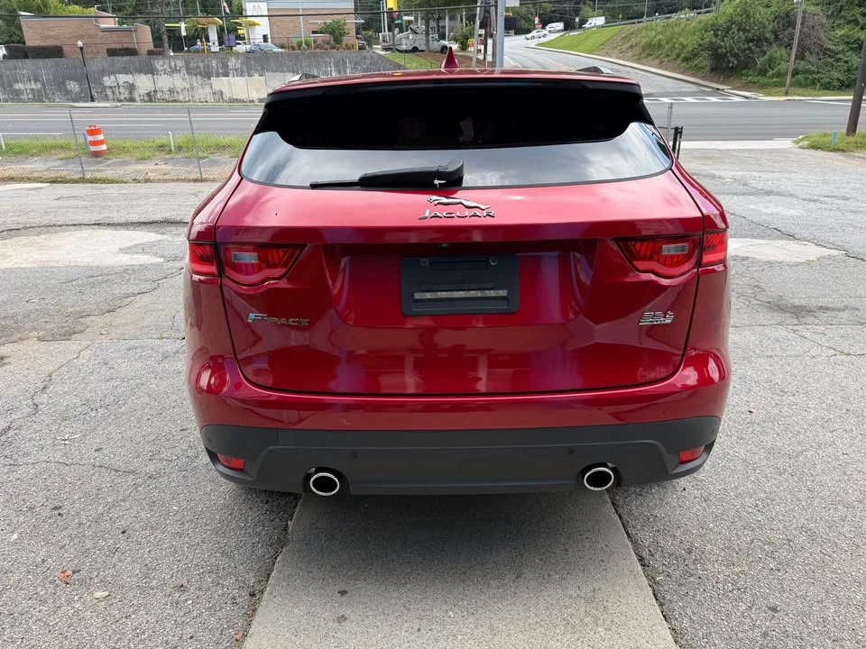 2017 Jaguar F-Pace - Image 12 of 17