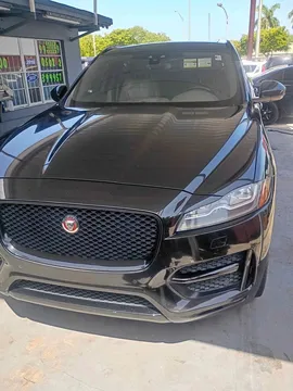 2017 Jaguar F-PACE 35t R-Sport SUV 4D