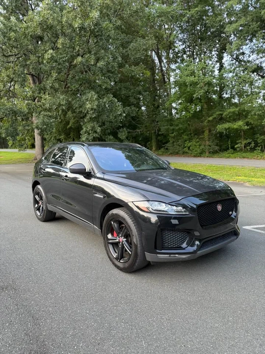 2017 Jaguar F-Pace - Image 16 of 16