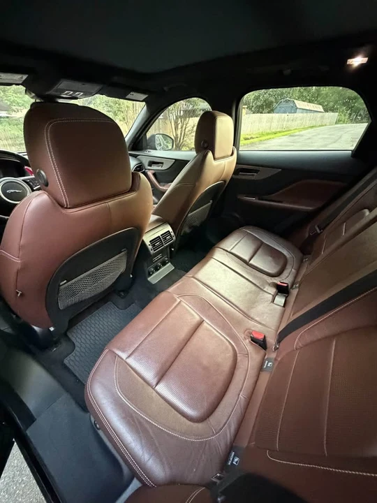 2017 Jaguar F-Pace - Image 7 of 16
