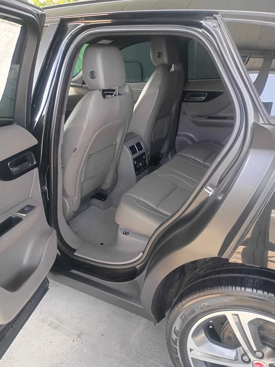 2017 Jaguar F-Pace - Image 14 of 20