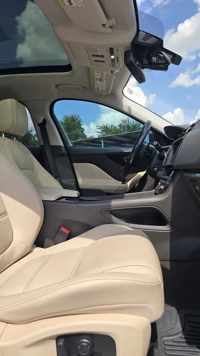 2017 Jaguar F-Pace - Image 13 of 20