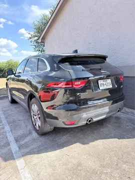 2017 Jaguar F-PACE 35t R-Sport SUV 4D
