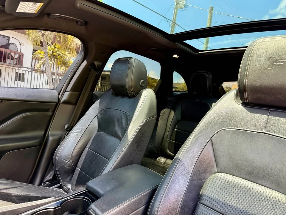 2017 Jaguar F-Pace - Image 19 of 20