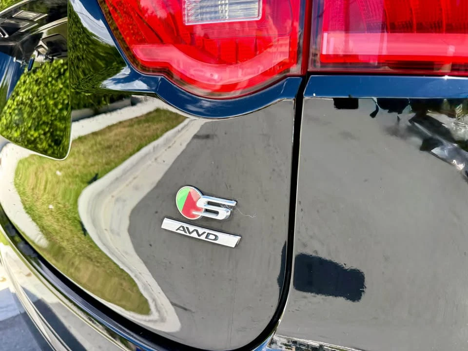 2017 Jaguar F-Pace - Image 7 of 20
