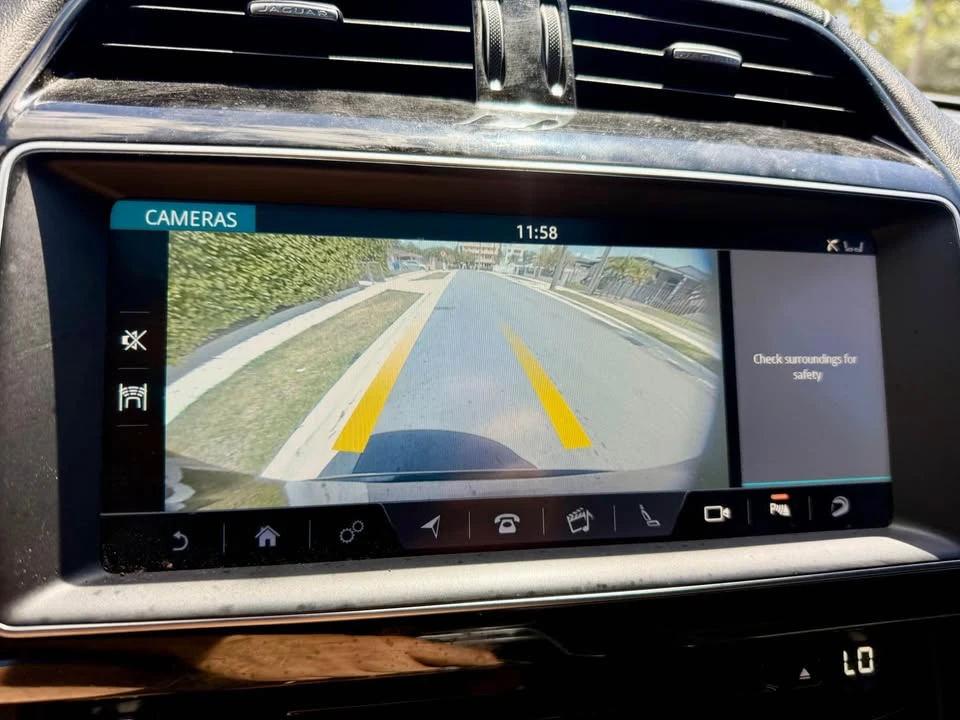 2017 Jaguar F-Pace - Image 20 of 20