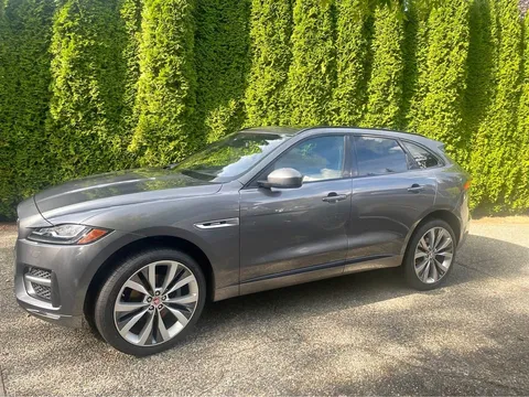 2017 Jaguar F-PACE 35t R-Sport