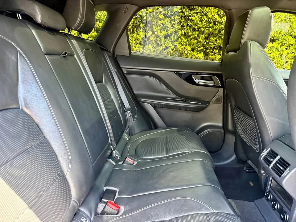 2017 Jaguar F-Pace - Image 16 of 20