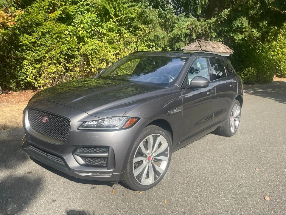 2017 Jaguar F-Pace - Image 9 of 20