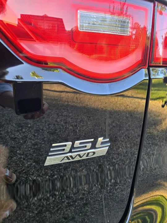 2017 Jaguar F-Pace - Image 12 of 18