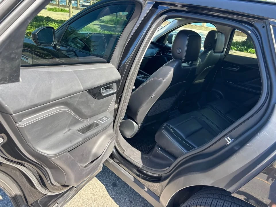 2017 Jaguar F-Pace - Image 15 of 20