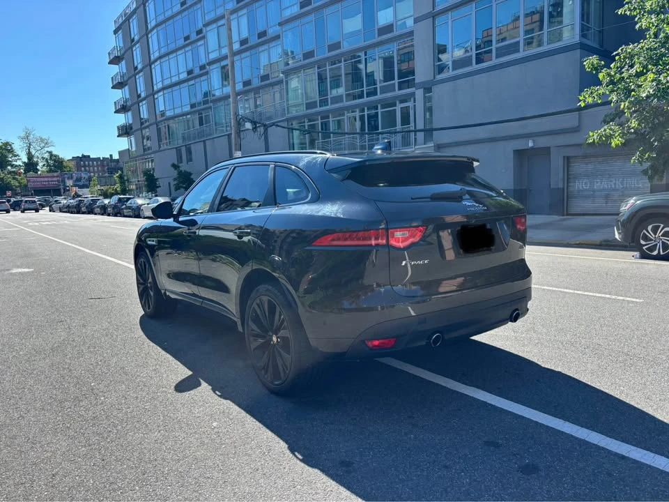 2017 Jaguar F-Pace - Image 7 of 20