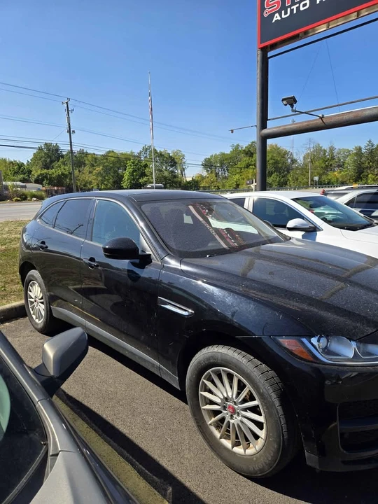 2017 Jaguar F-Pace - Image 4 of 16