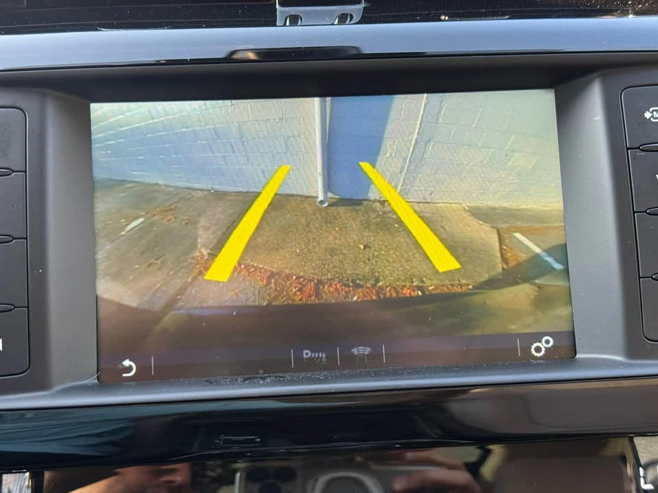 2017 Jaguar F-Pace - Image 12 of 19