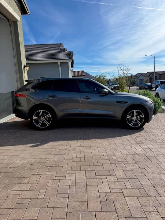 2017 Jaguar F-Pace - Image 3 of 14