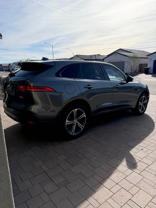 2017 Jaguar F-Pace - Image 4 of 14