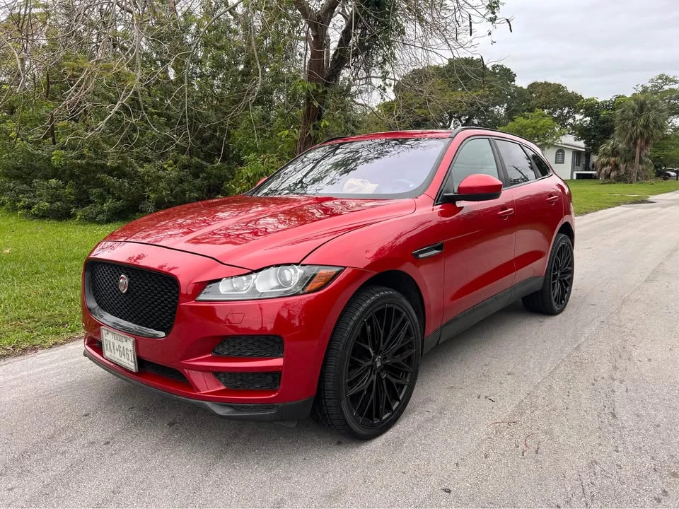 2017 Jaguar F-Pace - Image 4 of 7