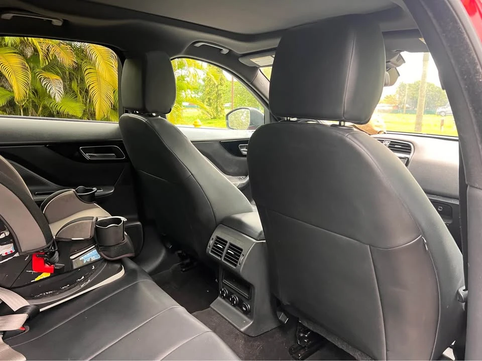 2017 Jaguar F-Pace - Image 6 of 7
