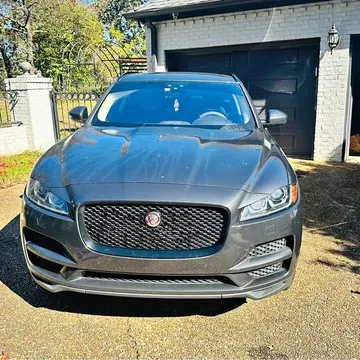 2017 Jaguar F-PACE 35t Sport Utility 4D