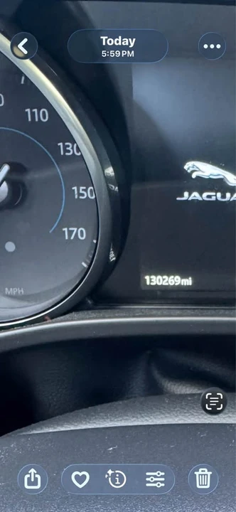 2017 Jaguar F-Pace - Image 6 of 6
