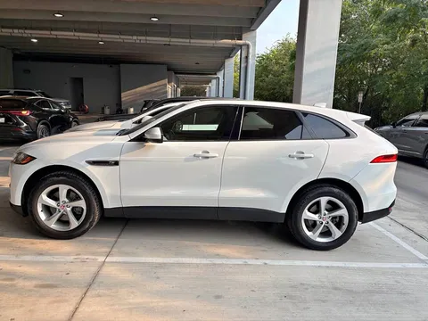 2017 Jaguar F-PACE 35t Premium
