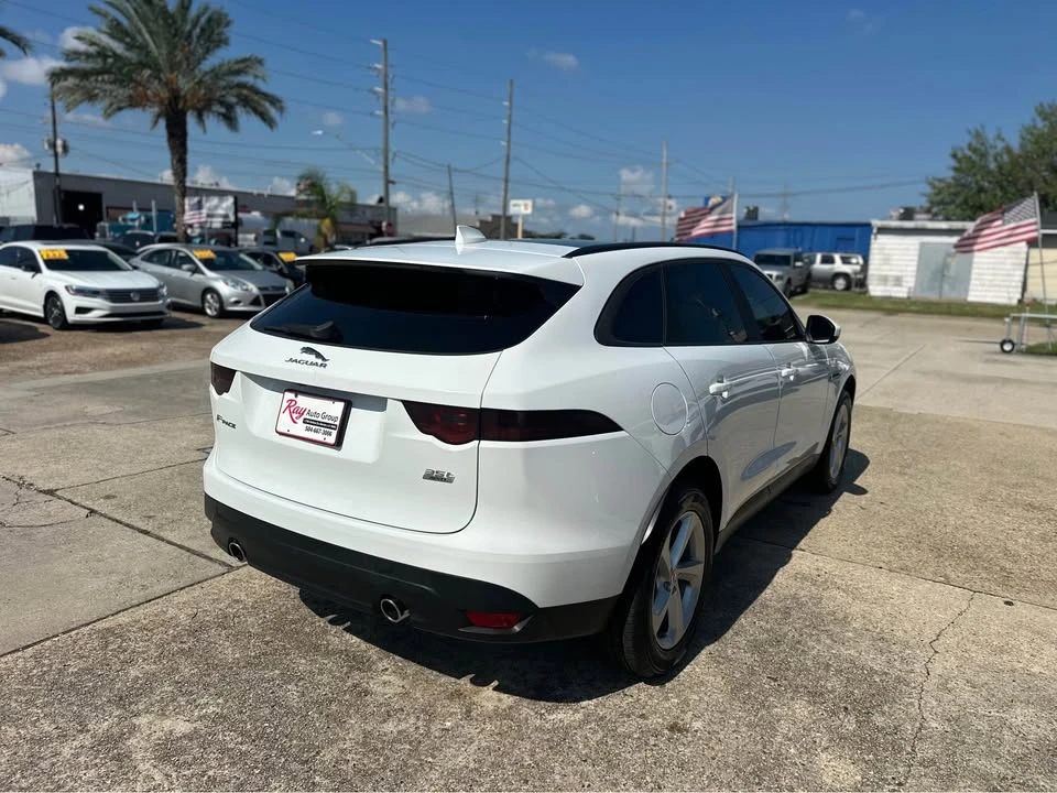 2017 Jaguar F-Pace - Image 4 of 8