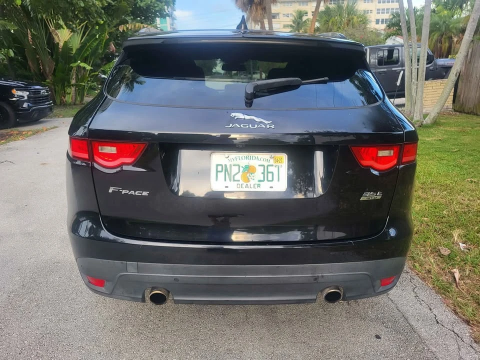 2017 Jaguar F-Pace - Image 4 of 14