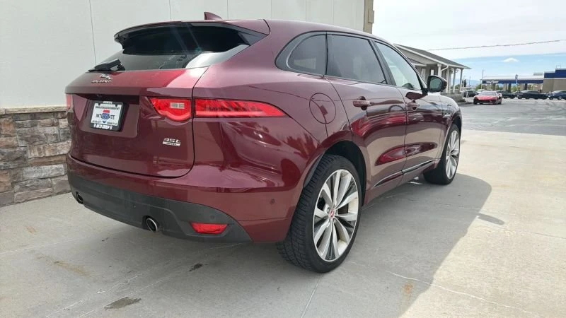 2017 Jaguar F-Pace - Image 17 of 19