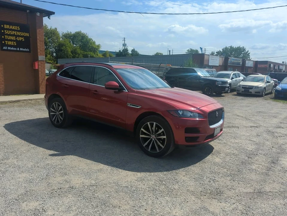 2017 Jaguar F-Pace - Image 8 of 12