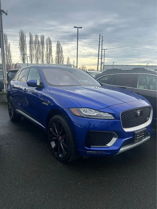 2017 Jaguar F-Pace - Image 4 of 13
