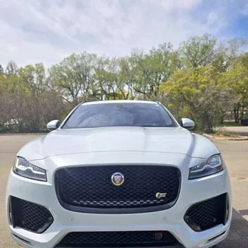 2017 Jaguar F-PACE