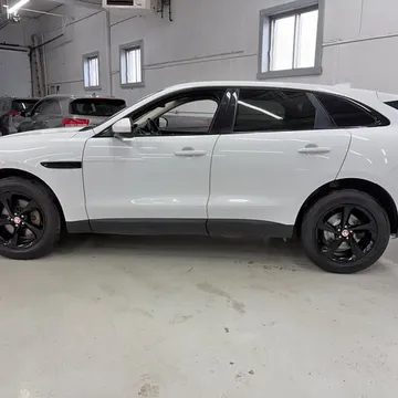 2017 Jaguar F-PACE 35T Prestige