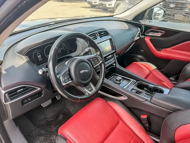 2017 Jaguar F-Pace - Image 10 of 19