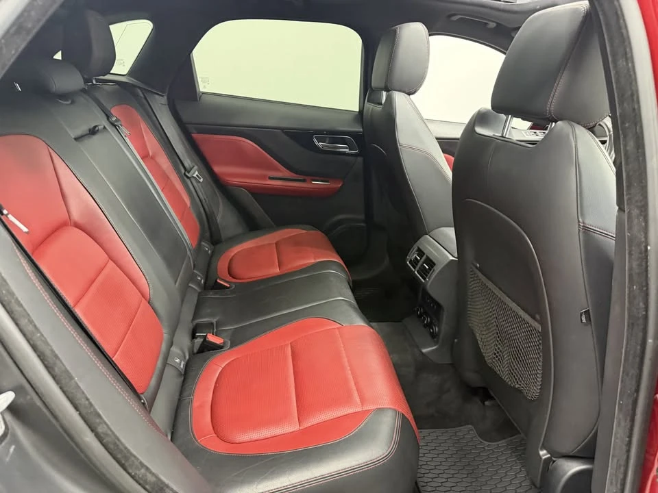 2017 Jaguar F-Pace - Image 16 of 20