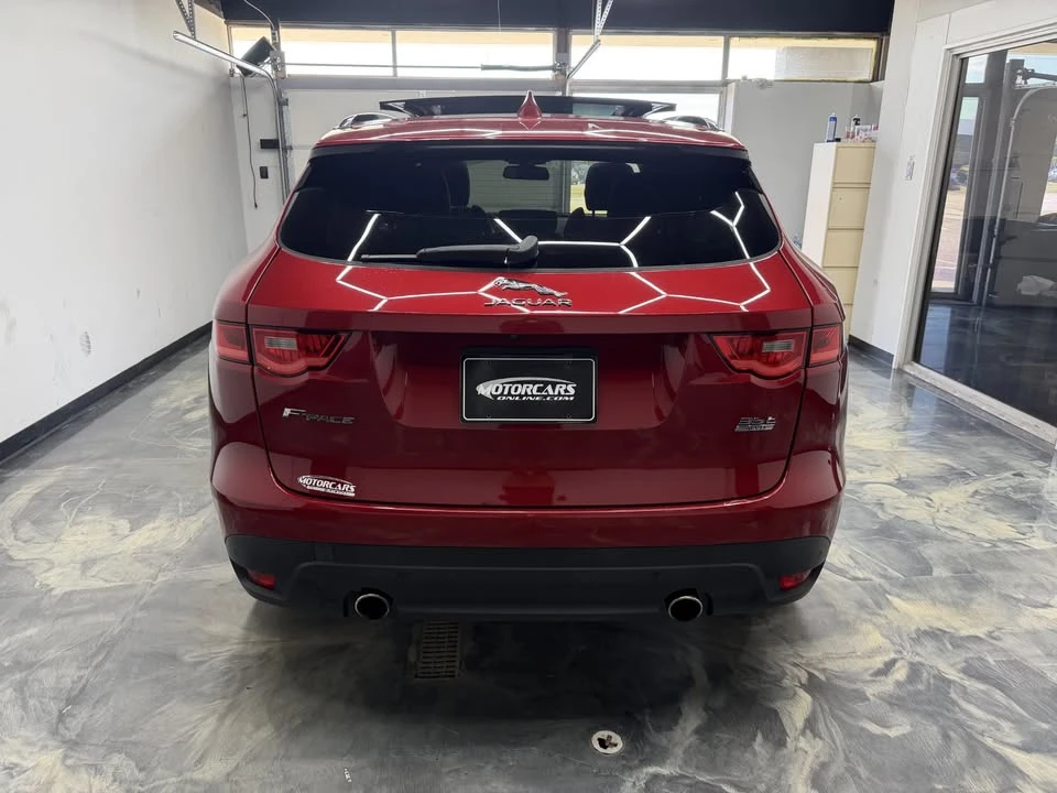 2017 Jaguar F-Pace - Image 7 of 20