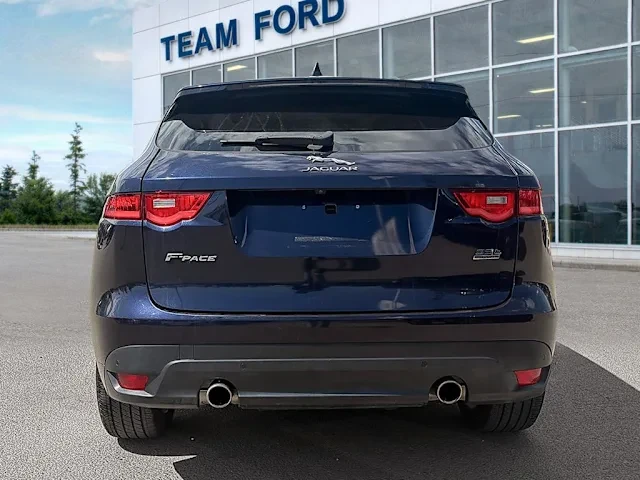 2017 Jaguar F-Pace - Image 8 of 19