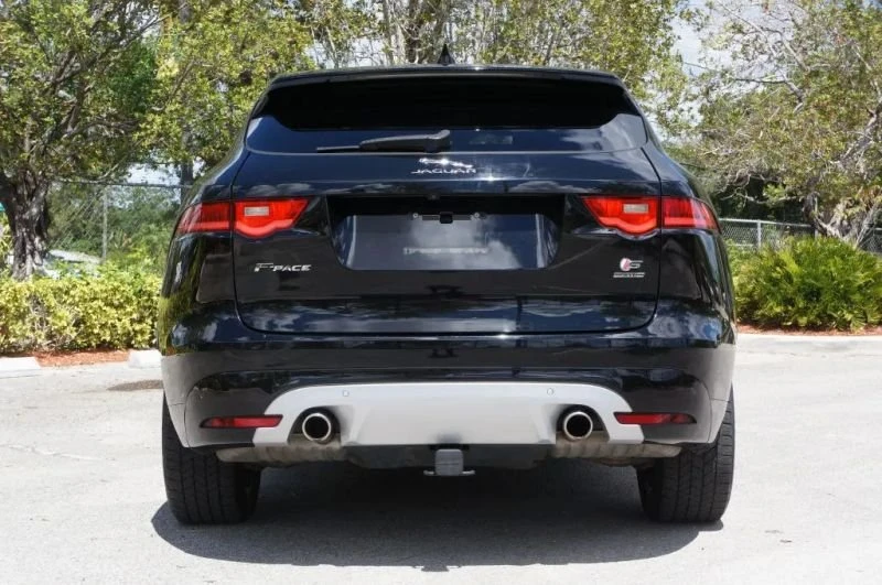 2017 Jaguar F-Pace - Image 5 of 20