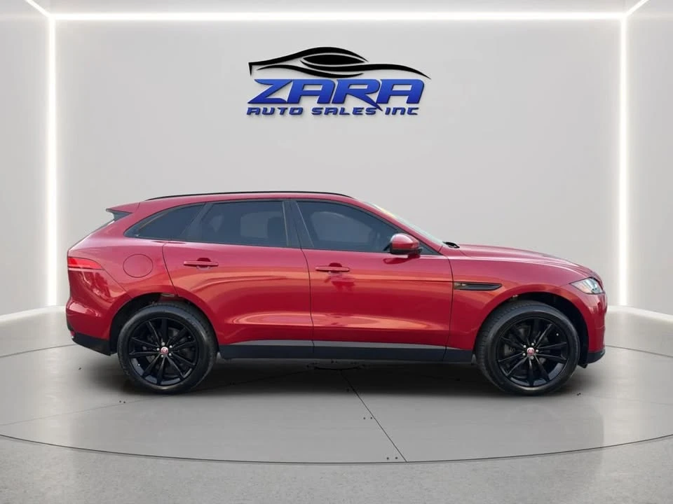 2017 Jaguar F-Pace - Image 8 of 20