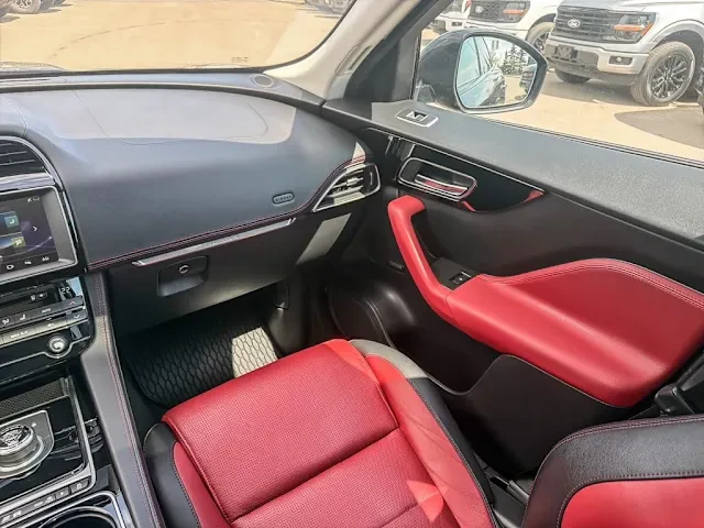 2017 Jaguar F-Pace - Image 12 of 19