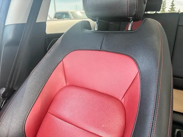 2017 Jaguar F-Pace - Image 13 of 19