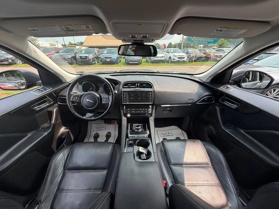 2017 Jaguar F-Pace - Image 20 of 20